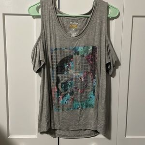 Star Wars Disney parks Hollywood studios cold shoulder shirt size medium